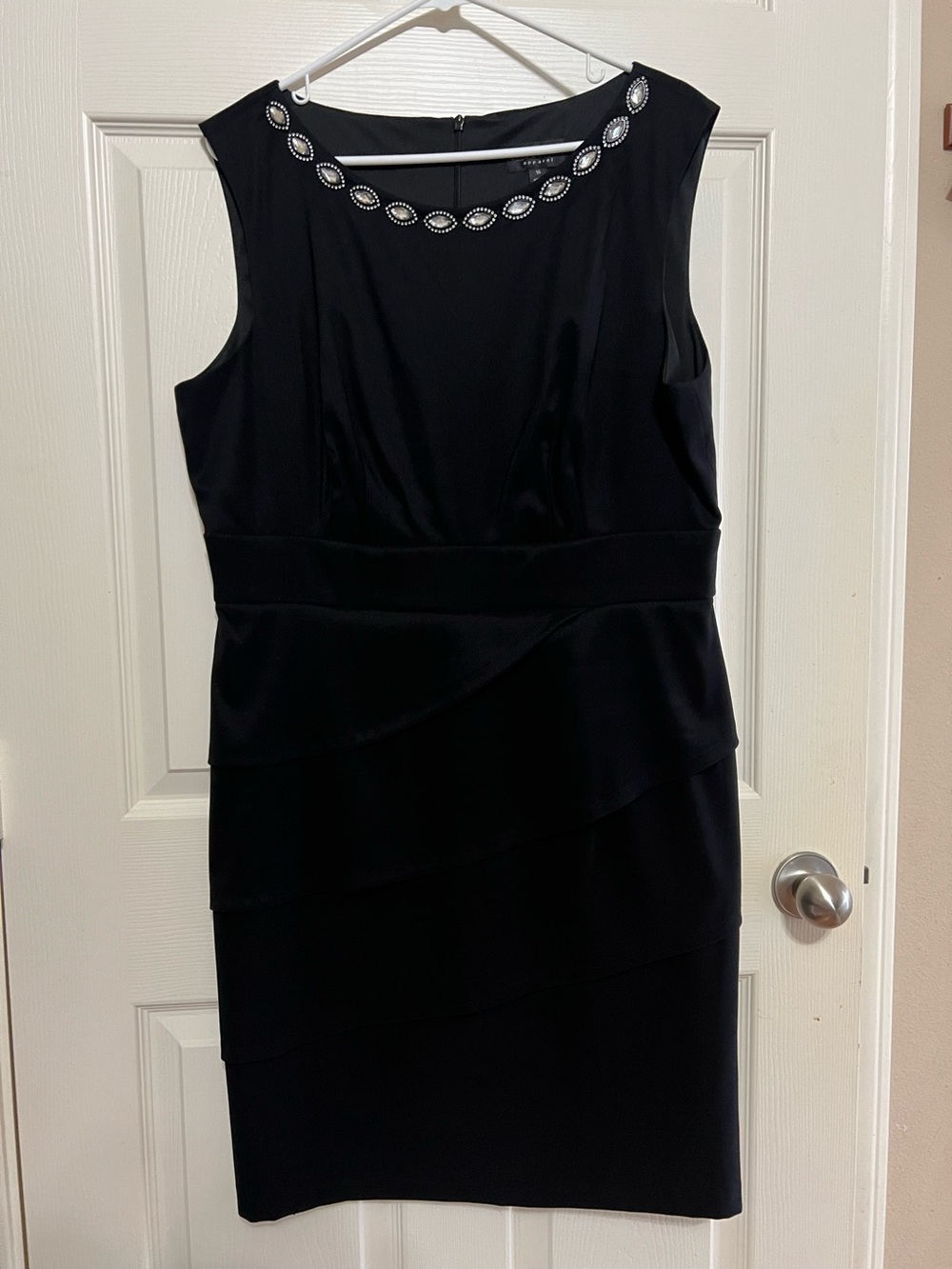 Black Sleeveless Beaded Neckline Layered Sheath Dress